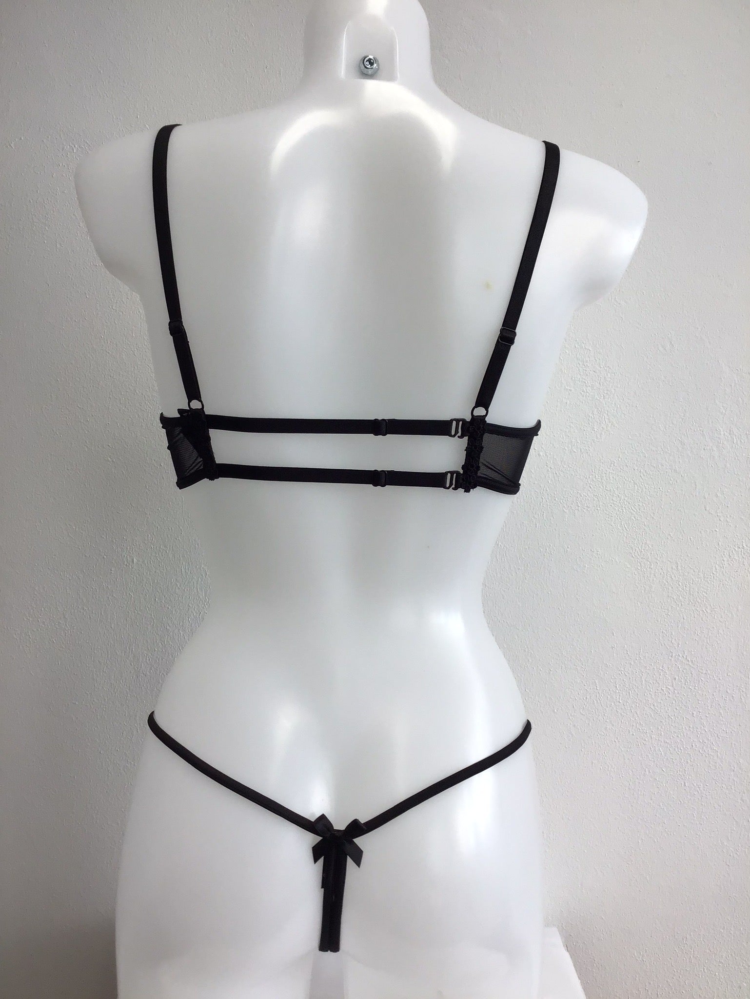 Dessous Set Luxxa Capricorne  BH Halfcup & String Ouvert